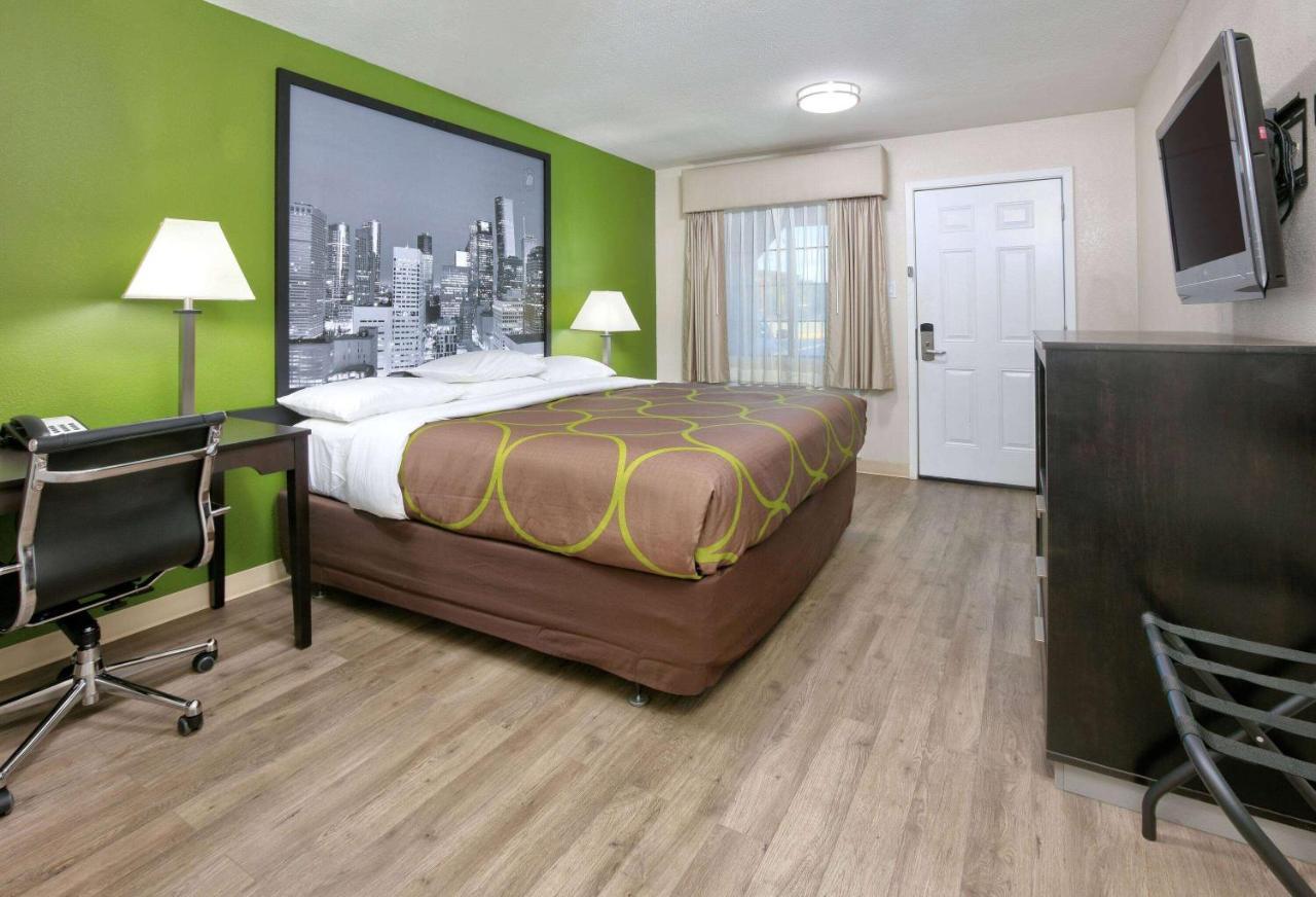 Super 8 By Wyndham Palestine Tx Otel Dış mekan fotoğraf